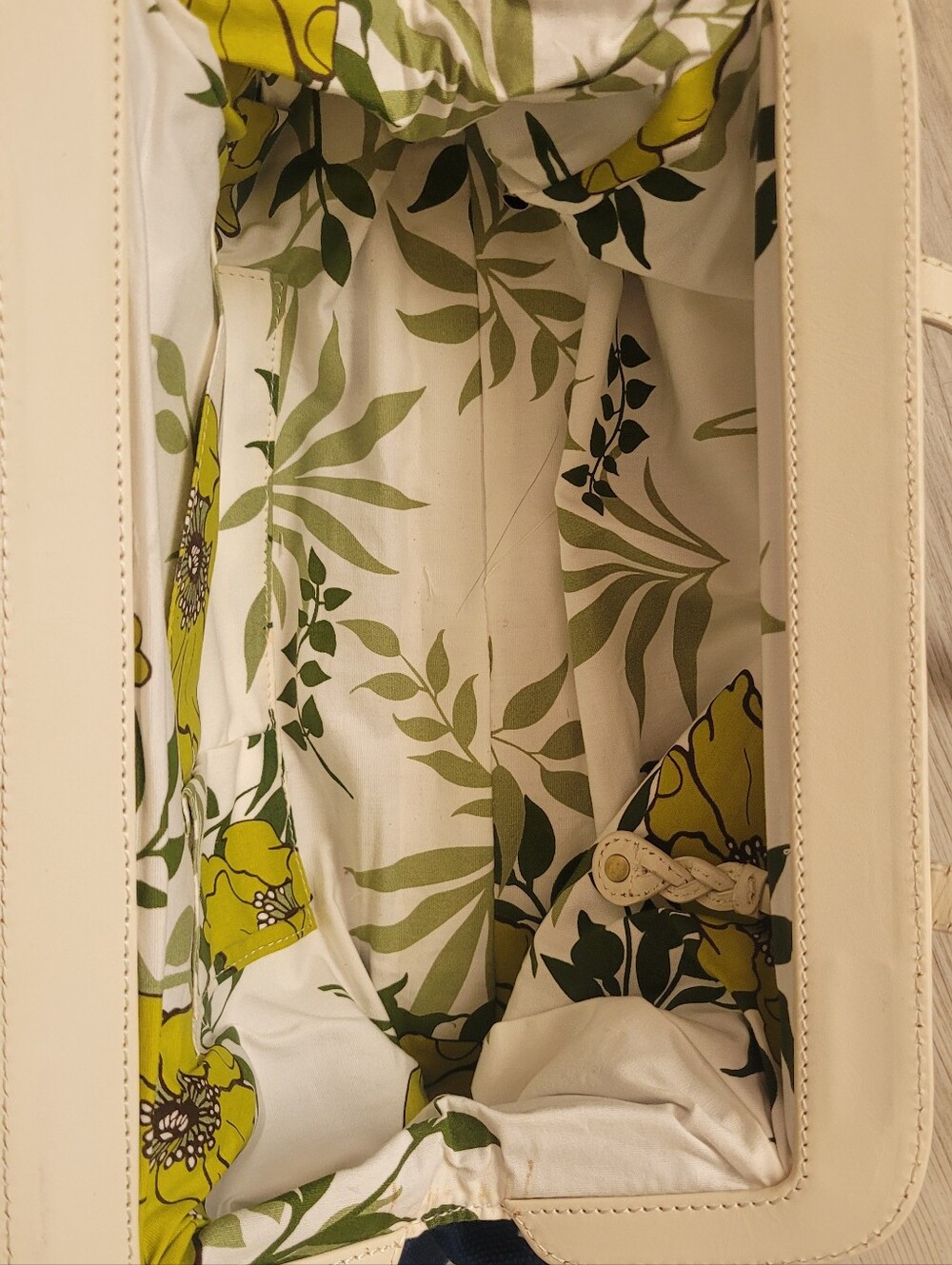 Stylish Savoy Summer Handbag - Picture 9 of 16